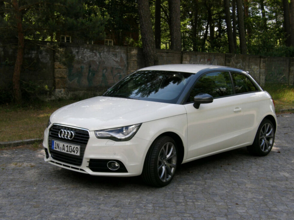 Коврики текстильные "Стандарт" для Audi A1 I (хэтчбек 5 дв / 8X1) 2010 - 2014, черные, 4шт.